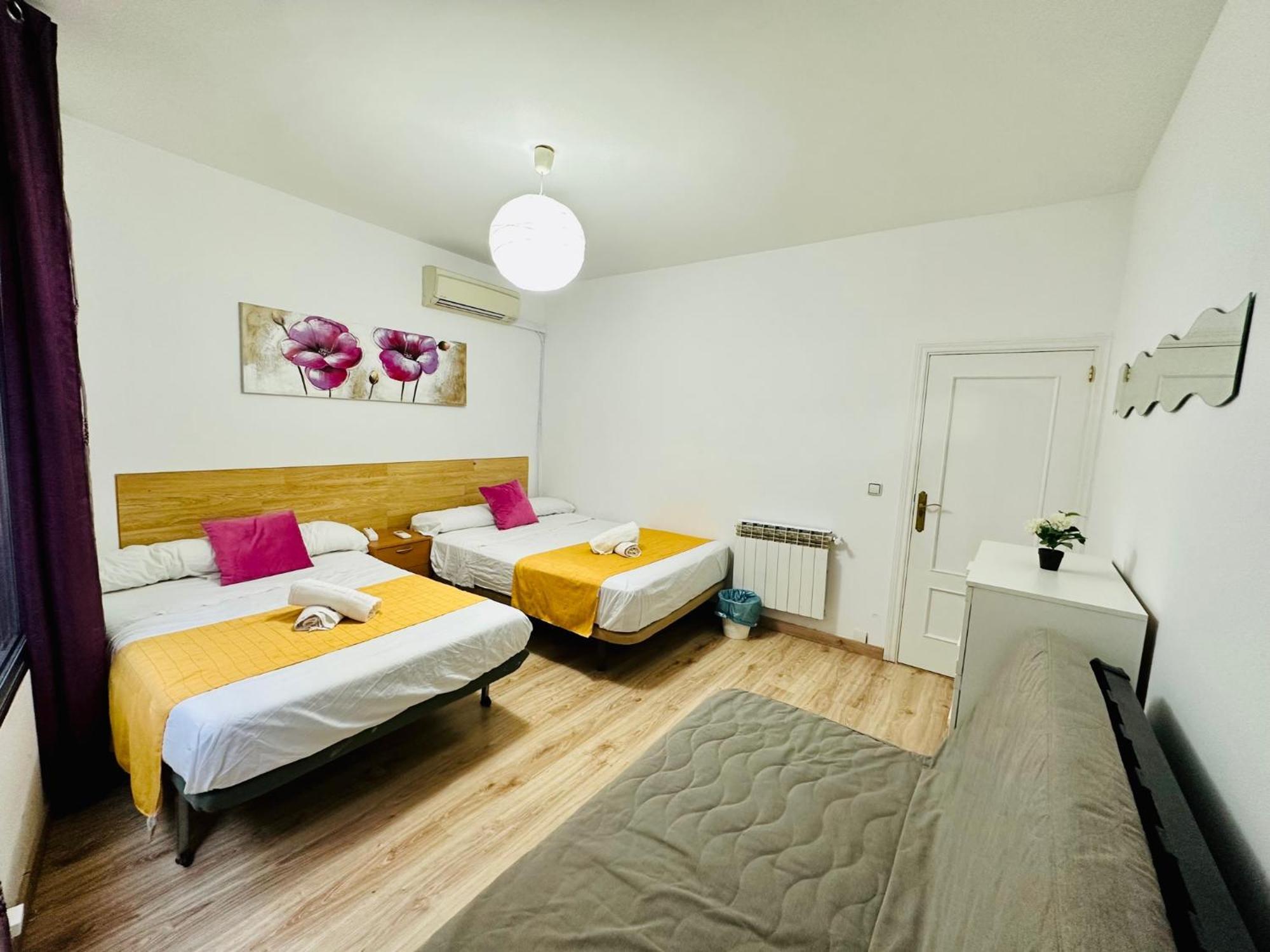 Rooms In Madrid Downtown Εξωτερικό φωτογραφία