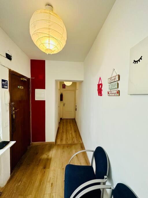Rooms In Madrid Downtown Εξωτερικό φωτογραφία
